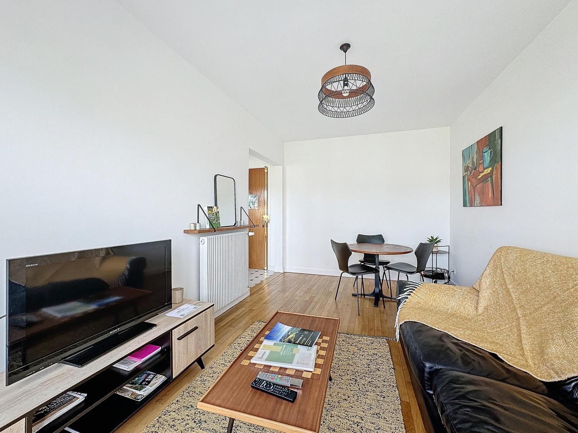 La Lassolas - Charmant T2 Avec Balcon Et Garage Chamalières Exterior foto